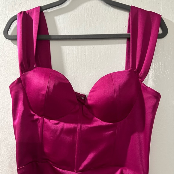 House of CB dress - Picture 2 of 4